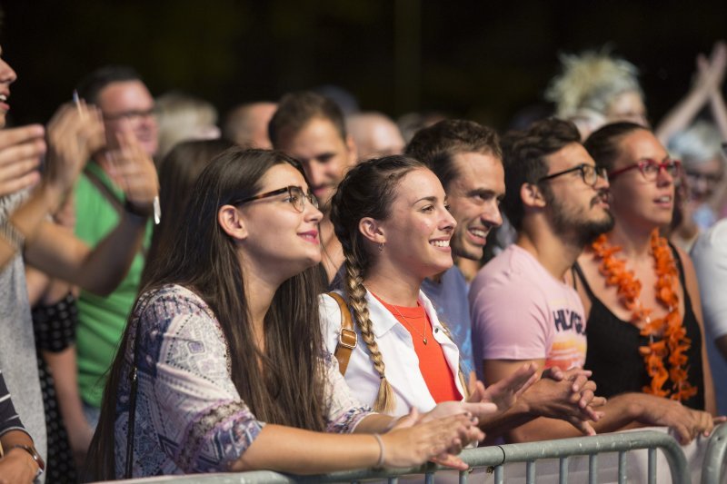 Koncert Splitske dice u sklopu festivala Aj cha posvećenog Dini Dvorniku