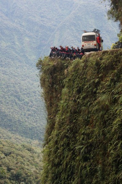 Cesta u Boliviji