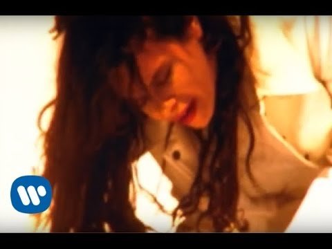 Alanis Morissette - 'You oughta know'