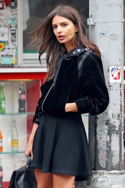 Emily Ratajkowski