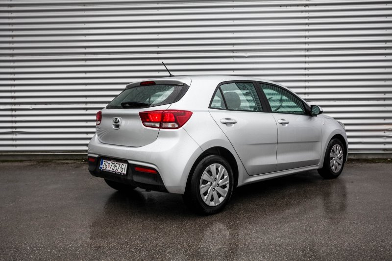 KIA Rio 1.25 CVVT EX Edition