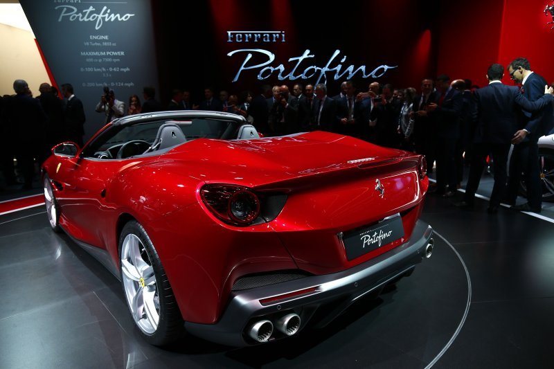 Ferrari Portofino 1