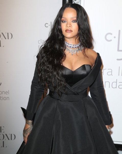 Rihanna na Dijamantnom balu u New Yorku