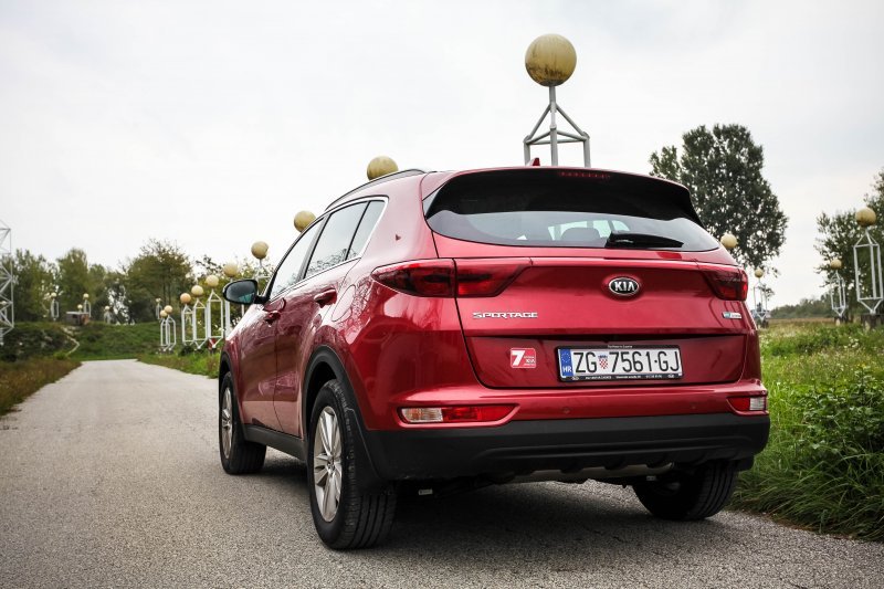 Kia Sportage 2.0 CRDi AWD A/T GT Line