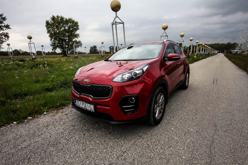 Kia Sportage 2.0 CRDi AWD A/T GT Line