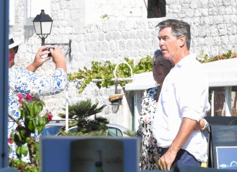 Pierce Brosnan sa suprugom Keely Shaye Smith