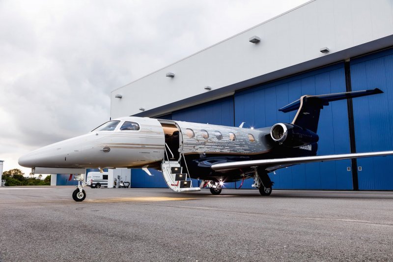 Embraer Phenom 300e