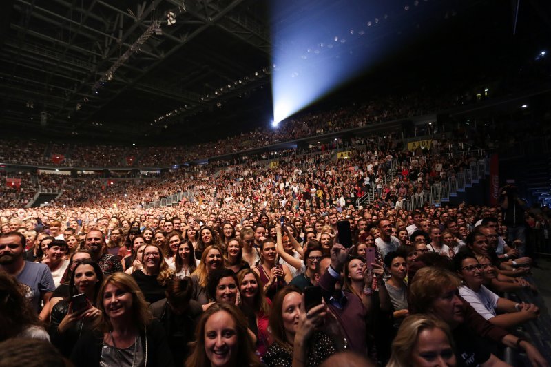 Gibonnijev koncert u Areni Zagreb