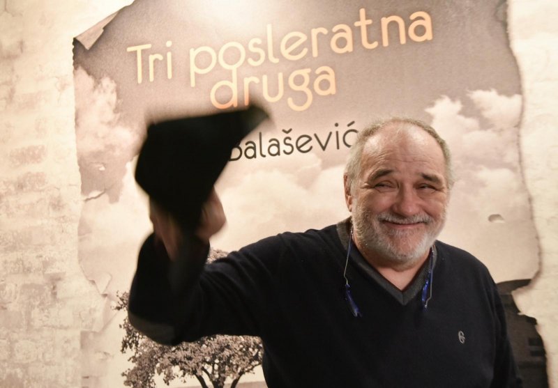 Đorđe Balašević na Interliberu potpisivao novu knjigu