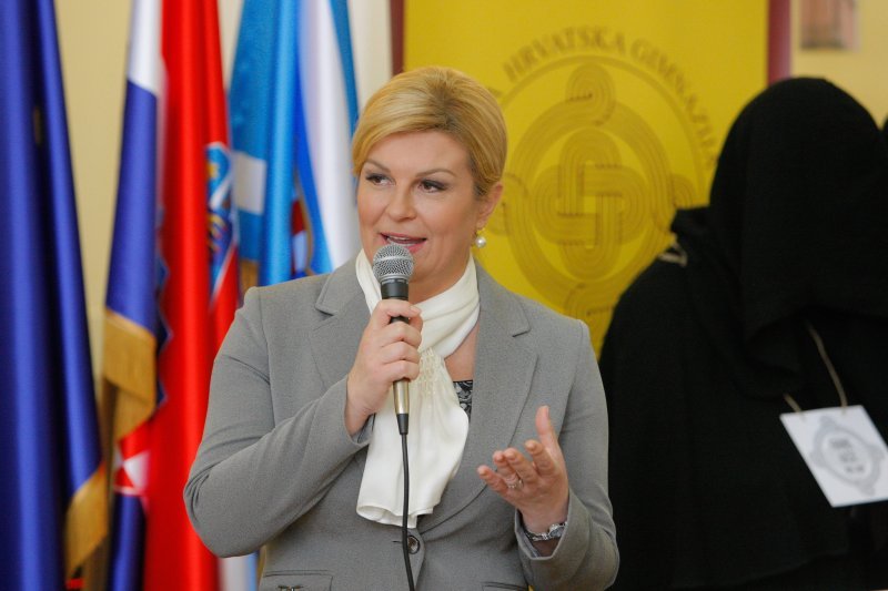 Kolinda Grabar Kitarović u posjetu sušačkoj gimnaziji