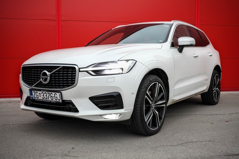 Volvo XC60 D5 2.0L R-Design