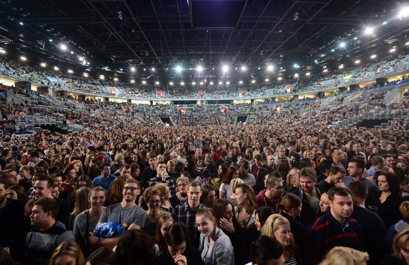 Koncert Parnog valjka u prepunoj Areni