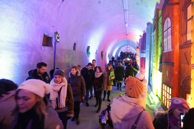 Otvorenje adventa u tunelu Grič pod nazivom Ulica kao iz doba Charlesa Dickensa
