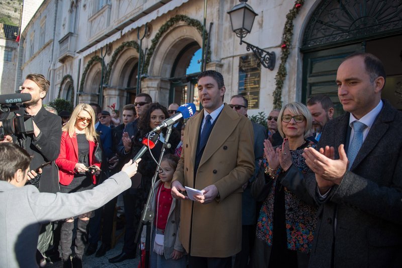 Tradicionalna kolenda ispred dubrovačke gradske vijećnice