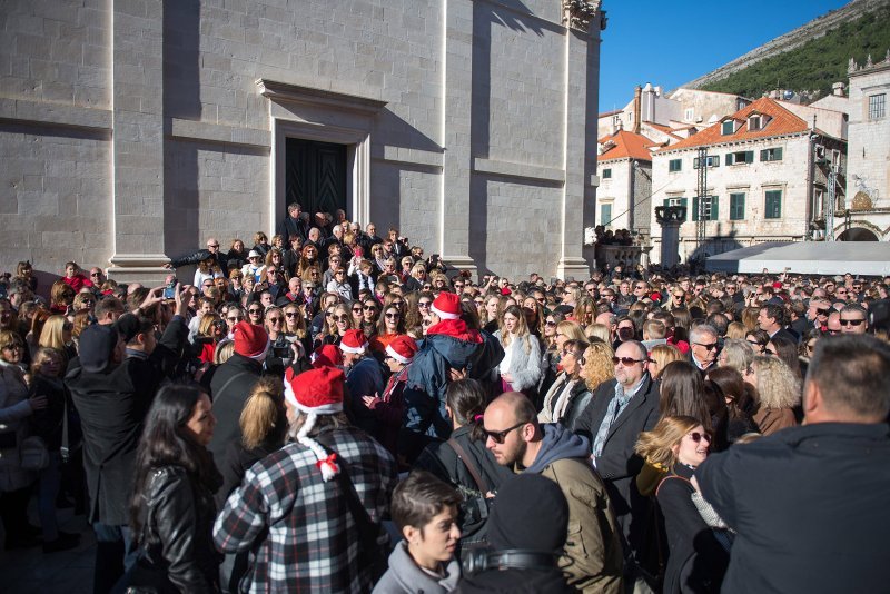 Tradicionalna kolenda ispred dubrovačke gradske vijećnice