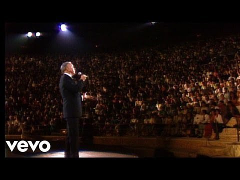 Frank Sinatra - Strangers In The Night (1966.)