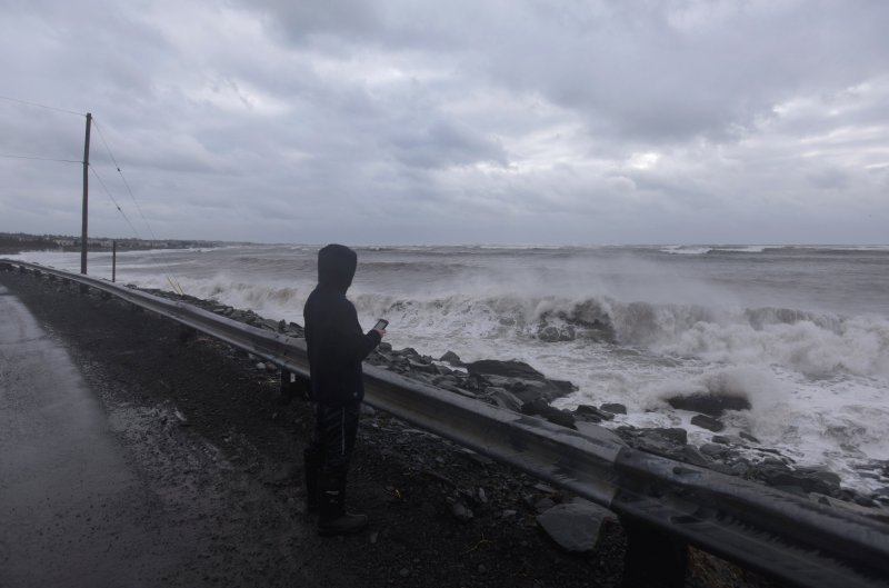 Oluja na Atlantskom oceanu