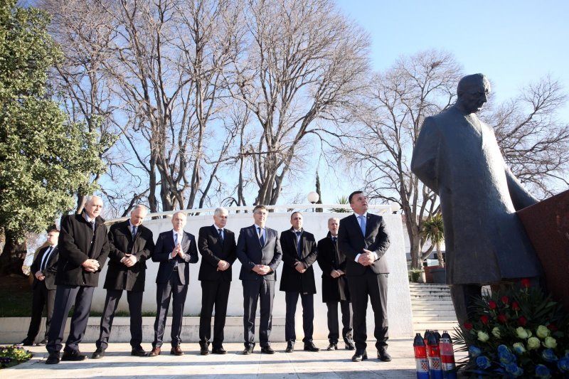 Andro Krstulović Opara, Damir Krstičević, Dragan Čović, Andrej Plenković, Ante Sanader, Petar Škorić