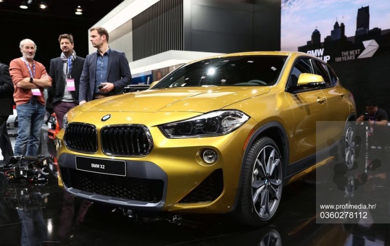 BMW X2