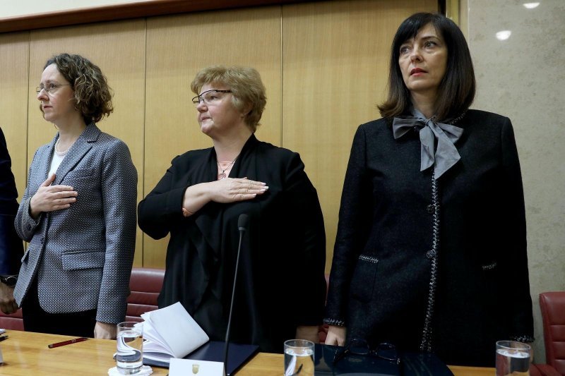 Nina Obuljen Koržinek, Nada Murganić, Blaženka Divjak