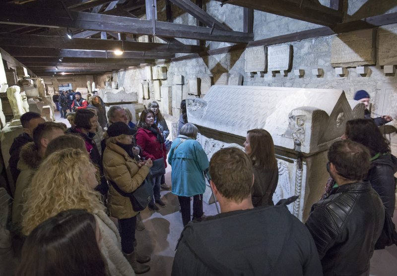 Split: Posjetitelji u obilasku Arheološkog muzeja