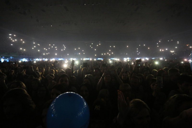 Koncert Plavog orkestra u prepunoj dvorani Doma sportova