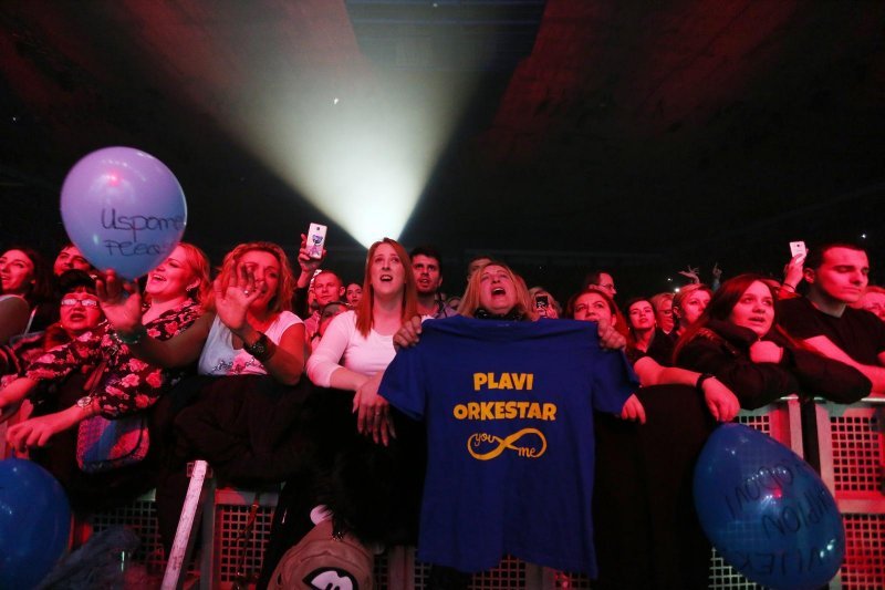 Koncert Plavog orkestra u prepunoj dvorani Doma sportova