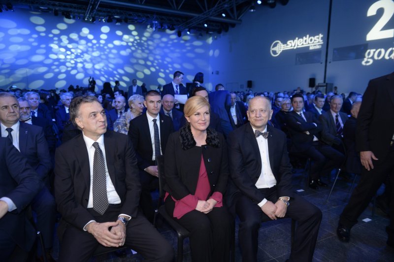 Dvadeset godina Svjetlosti