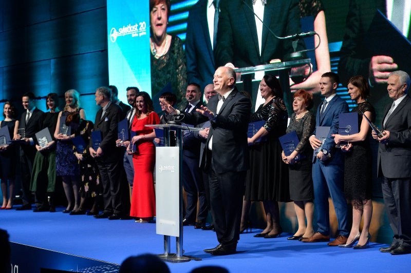 Dvadeset godina Svjetlosti