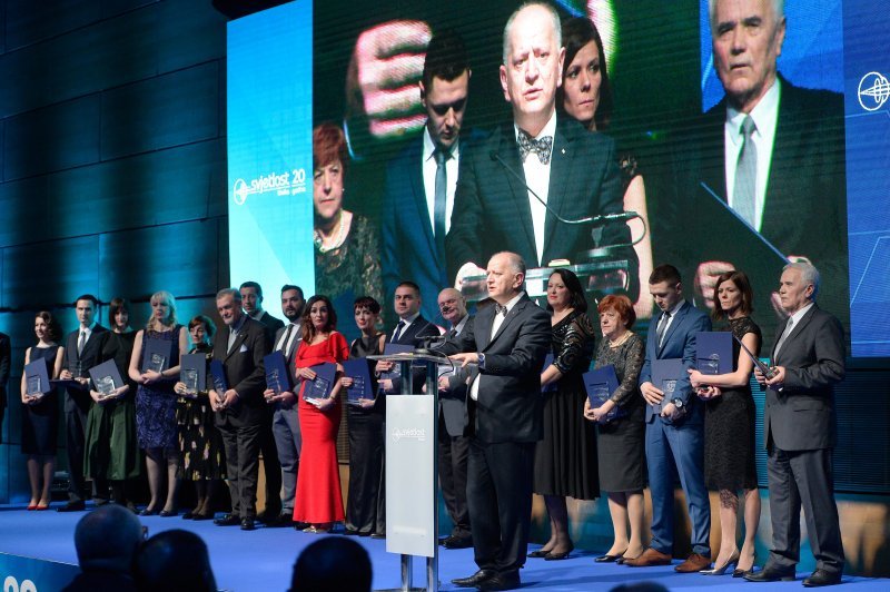 Dvadeset godina Svjetlosti