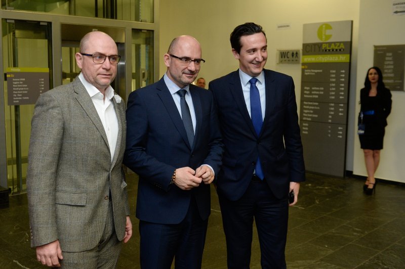 Dvadeset godina Svjetlosti