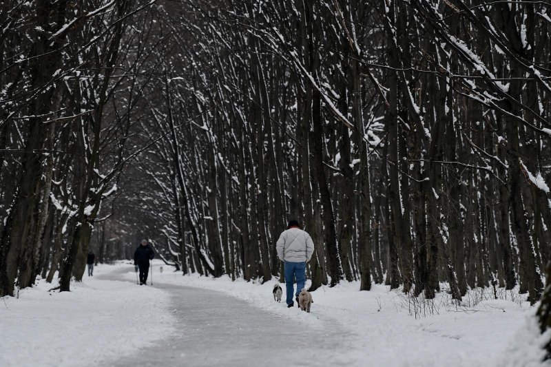 Idilični prizori parka Maksimir prekrivenog snijegom