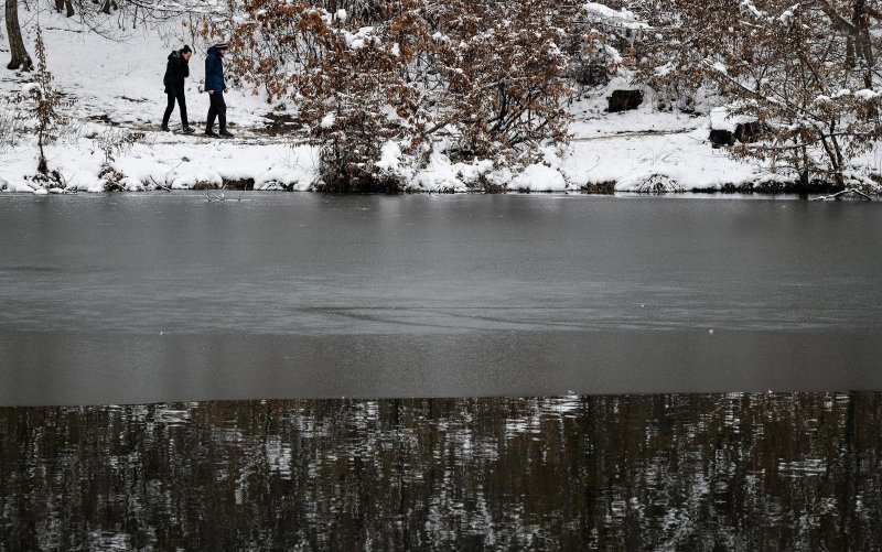 Idilični prizori parka Maksimir prekrivenog snijegom