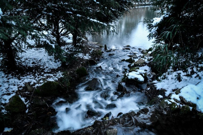 Idilični prizori parka Maksimir prekrivenog snijegom