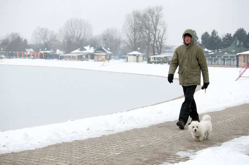 Iznimno niske temperature zaledile su jezero Jarun