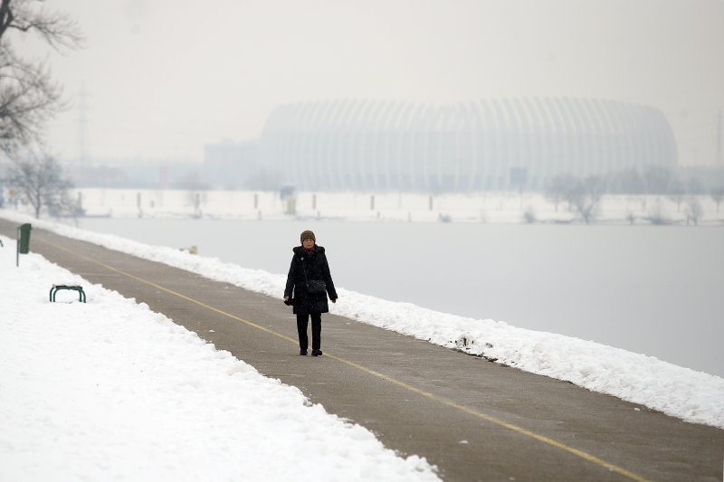 Iznimno niske temperature zaledile su jezero Jarun