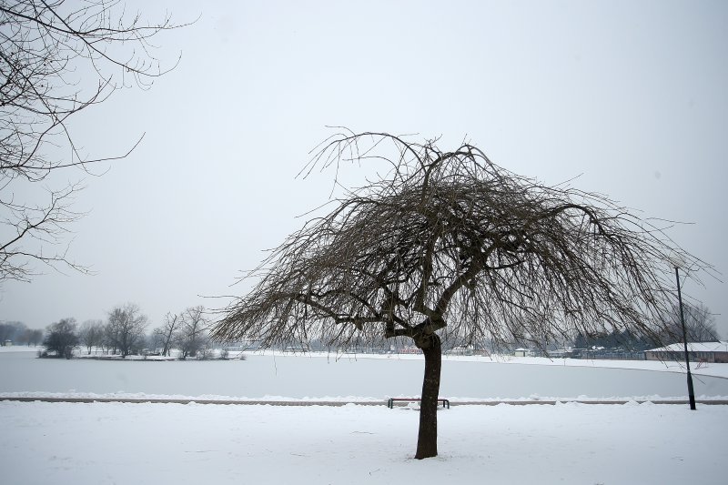 Iznimno niske temperature zaledile su jezero Jarun