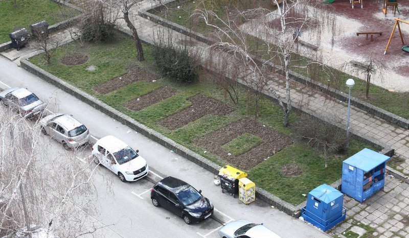 Natpis TITO u Ulici kneza Domagoja u Zagrebu