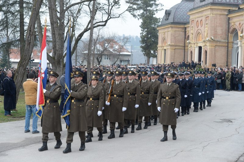 Pogreb stožernog generala Petra Stipetića