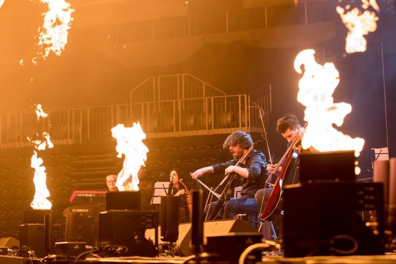 2Cellos oduševili koncertom u prepunoj Areni Zagreb