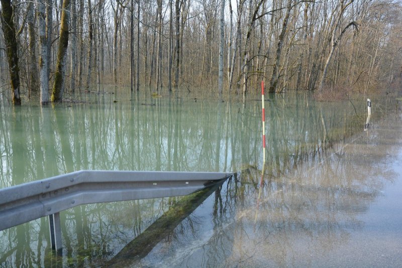 Zatvorena cesta Sisak-Popovača