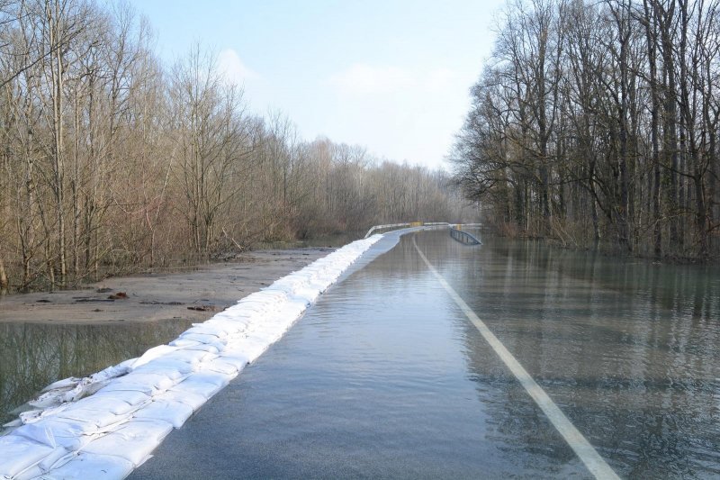 Zatvorena cesta Sisak-Popovača