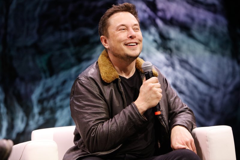 Otkud dolazi Elon Musk?
