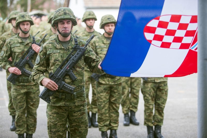 Ispraćaj 2. hrvatskog kontingenta u Poljsku