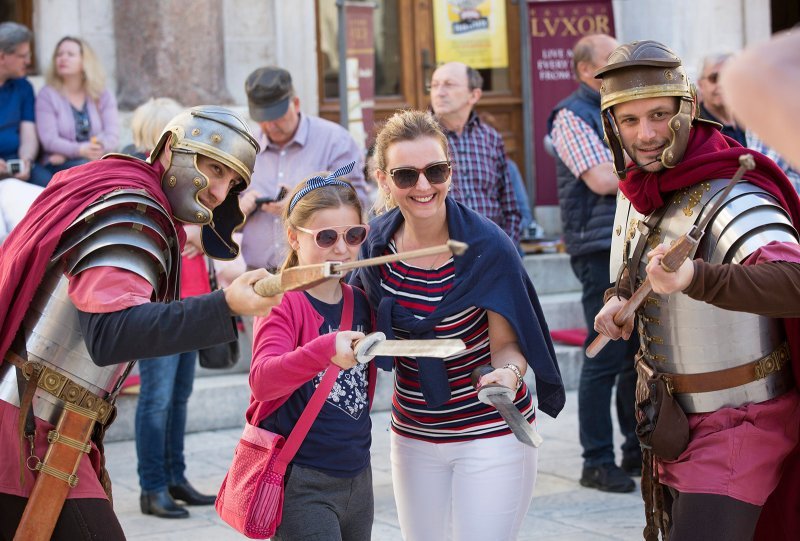 Split: Turisti u gradu na početku turističke sezone