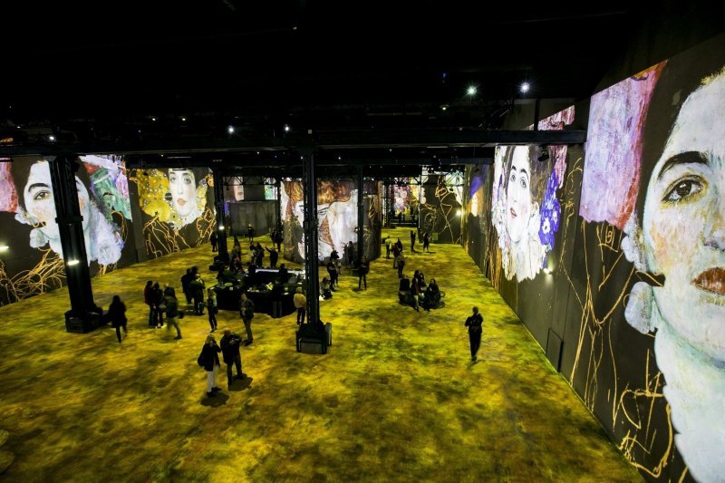 Gustav Klimt u Atelieru des Lumières