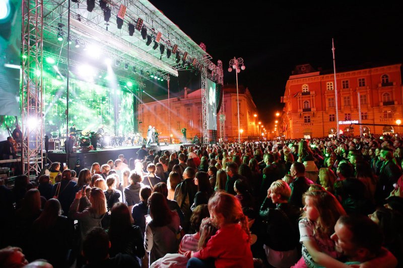 Koncert Tonyja Cetinskog u povodu drugog rođendana Magente 1