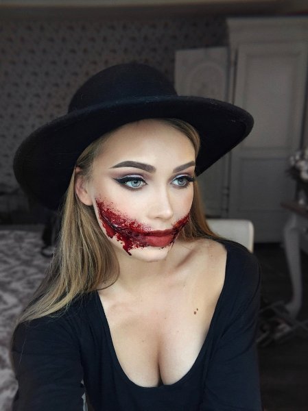 Vizažistica Monika Falčik