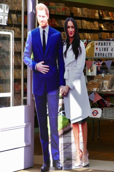 Suveniri za kraljevsko vjenčanje Meghan Markle i princa Harryja