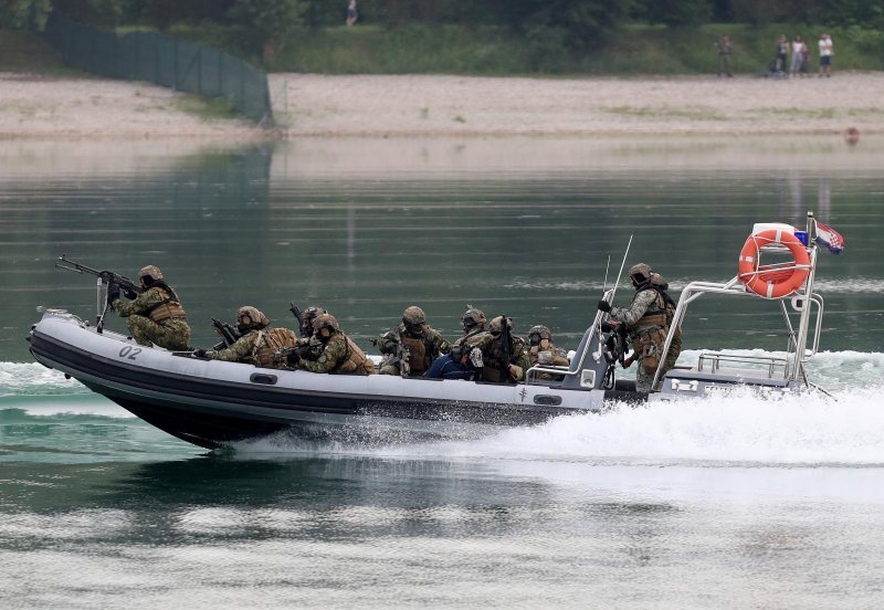 Prigodni program na Jarunu povodom obilježavanja dana Oružanih snaga RH